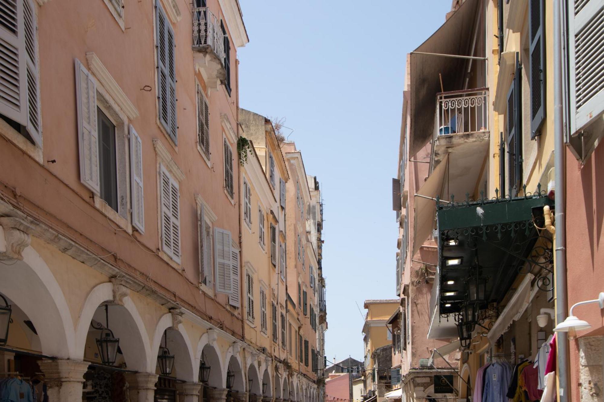 Elenis, In The Heart Of The Old Town Apartment Corfu  Экстерьер фото