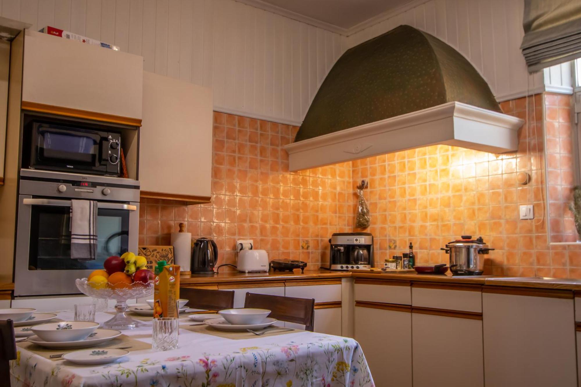 Elenis, In The Heart Of The Old Town Apartment Corfu  Экстерьер фото