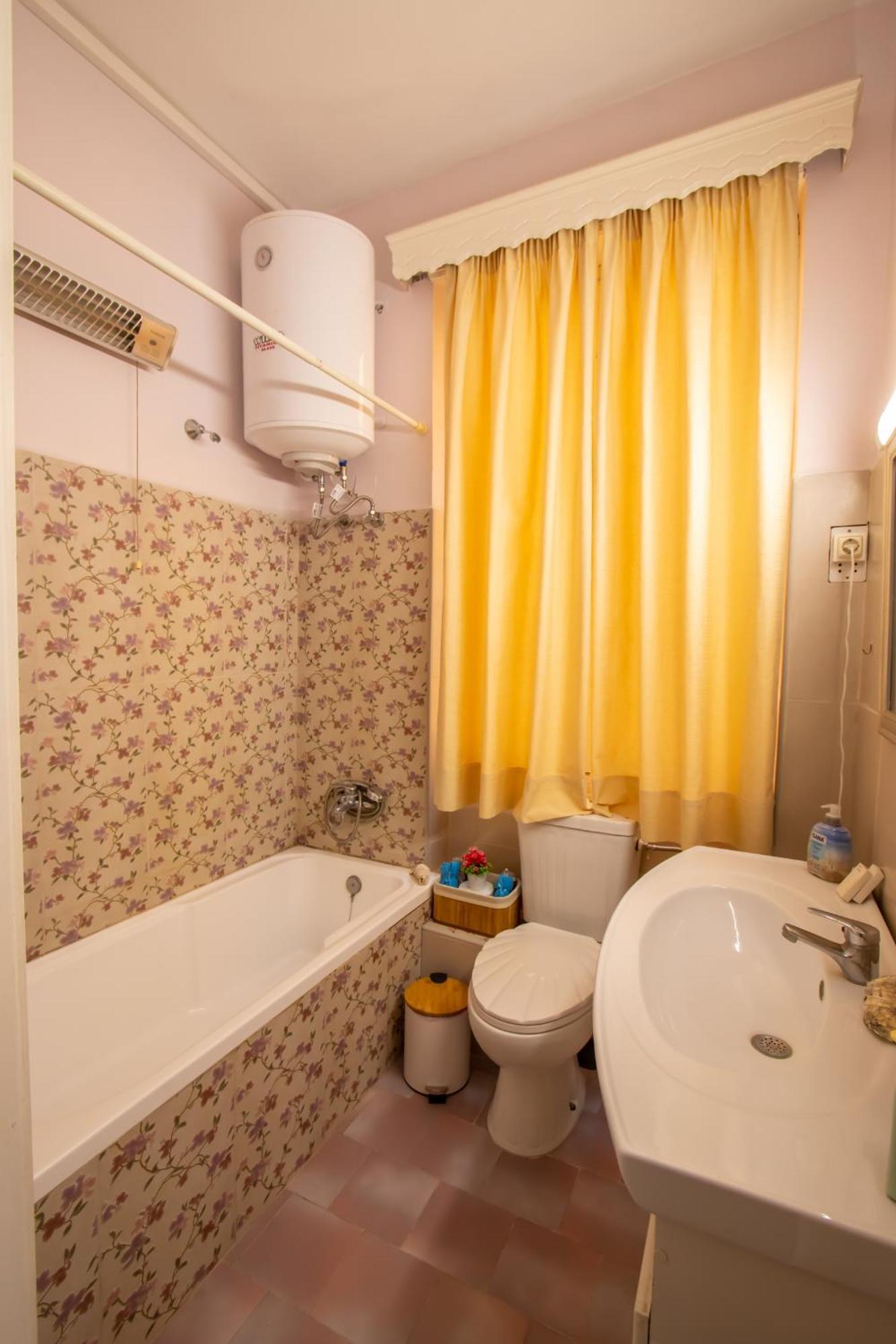 Elenis, In The Heart Of The Old Town Apartment Corfu  Экстерьер фото